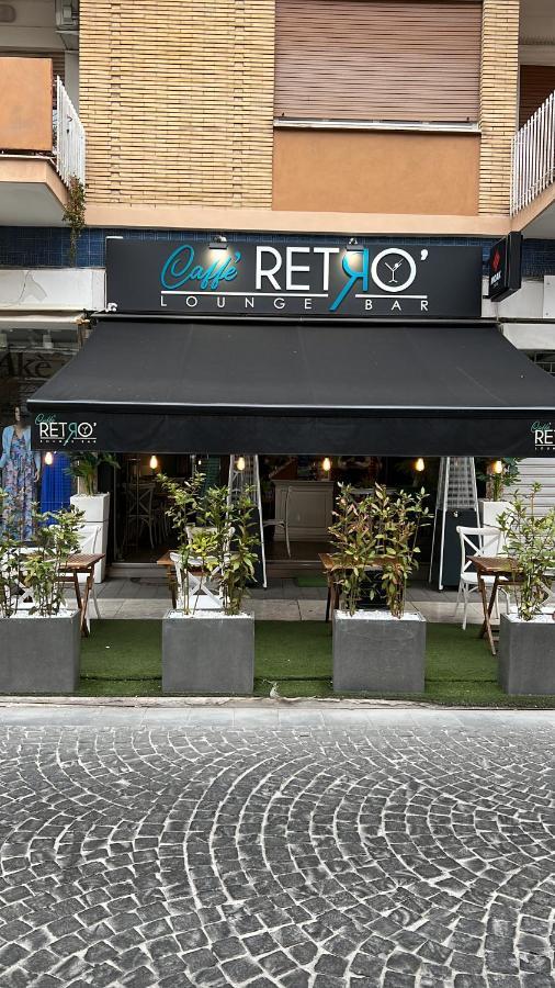 سيستيرنا دي لاتينا B&B Caffe Retro' المظهر الخارجي الصورة