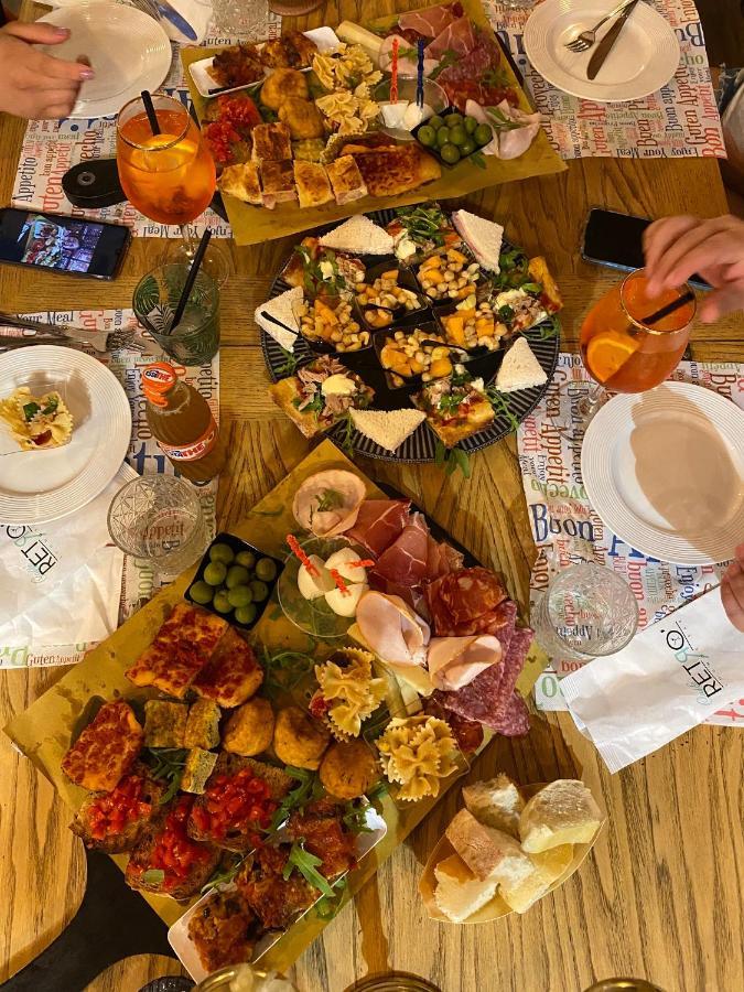 سيستيرنا دي لاتينا B&B Caffe Retro' المظهر الخارجي الصورة